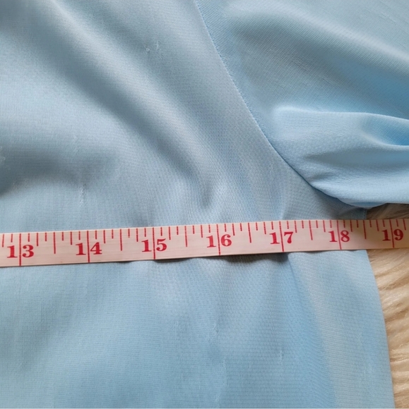 Vassarette Nightgown Robe Button Front Light Blue Nylon Size Small VTG - Picture 10 of 14